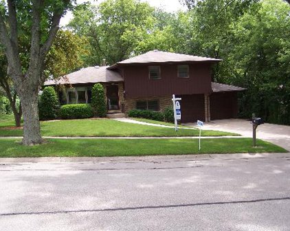 11 Woodview Lane, Algonquin