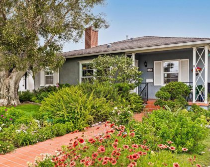 6522 W 87th St, Los Angeles