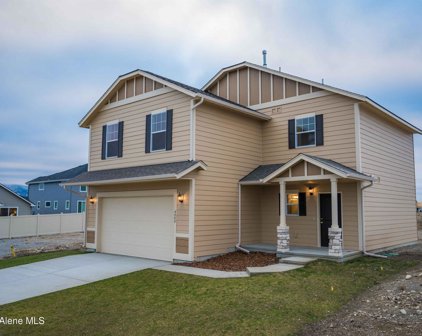 10392 Belgrave Loop, Hayden