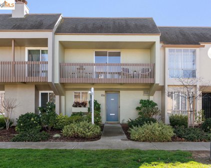 3107 La Cresta, Alameda