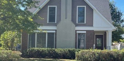 3734 Lindholm Road, Shaker Heights