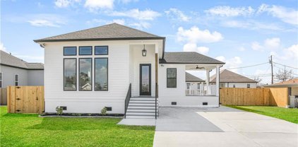 400 Llama  Drive, Arabi