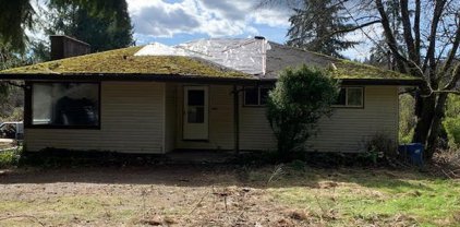 17519 SE May Valley Road, Renton