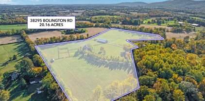 38295 Bolington Rd, Lovettsville