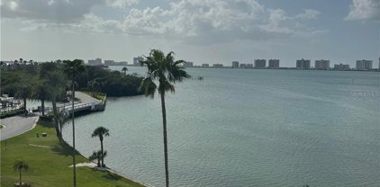 100 Oakmont Lane Unit 711, Clearwater