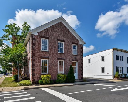 9251 Lee Ave, Manassas