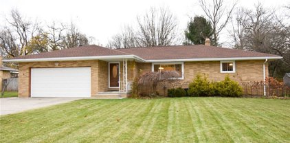 10977 Shaker Drive, North Royalton