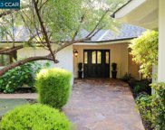 24 Crest Estate Dr, Alamo image