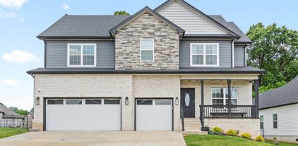 2694 Rafiki Dr, Clarksville