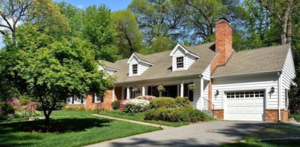 10405 Gary Rd, Potomac