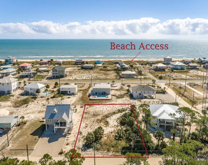708 E Pine Ave, St. George Island