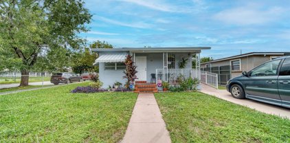 700 W 32nd St, Hialeah