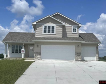 912 Three Lakes, Madison Lake