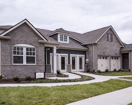 309 Gingerwood Ln, Hendersonville