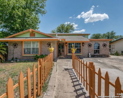 130 Westmont Dr, San Antonio