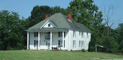 605 Arlington Road, Greer