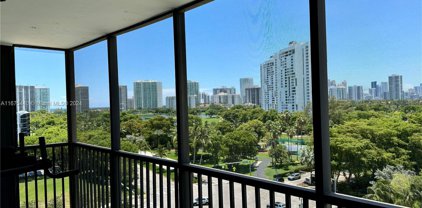 3375 N Country Club Dr Unit #806, Aventura