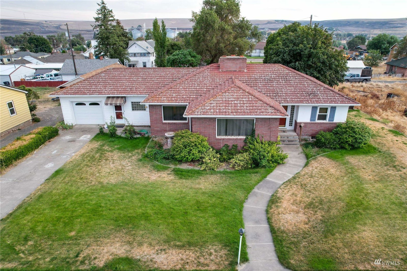 110 E 6th Street, Lind MLS 1994102 Skyline Properties, Inc. Newest Lind Listings