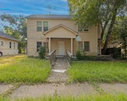 438 S Main St A & B, Longview image