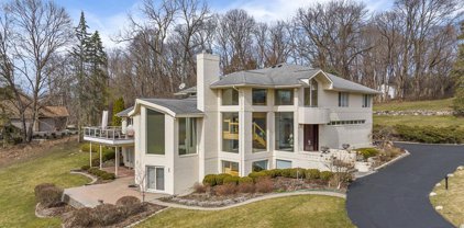 86 WHYSALL, Bloomfield Hills