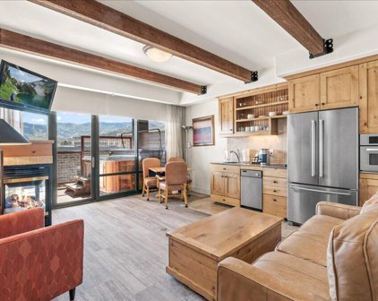 1476 Newpark Boulevard Unit 205, Park City