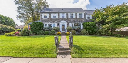 1020 Shadeland Ave, Drexel Hill