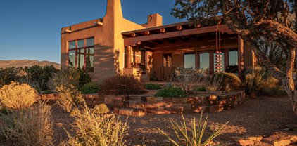 50 Polaris Road, Santa Fe
