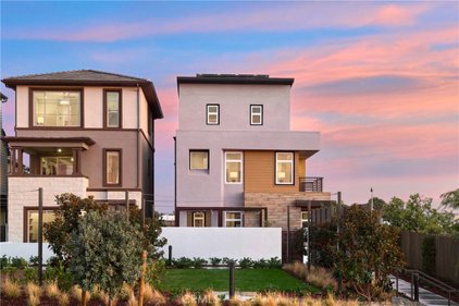 246 Abacus Street, Irvine