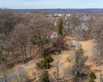 4480 Doncaster Dr, Ellicott City