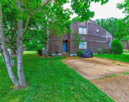 546 Doral Country Dr, Nashville