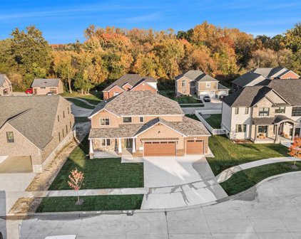 38234 CARMALOT, Sterling Heights