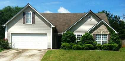 398 Lee Miller Drive, Suwanee