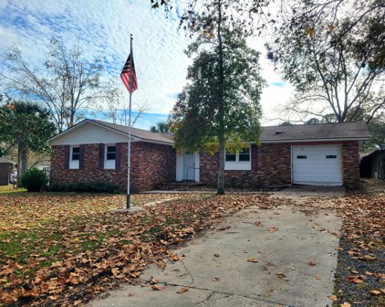 7645 Mendalwood Drive, North Charleston