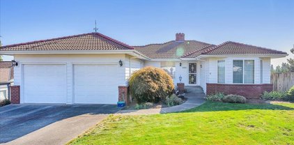 5050 Mountain Crest Wy, Salem
