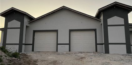 112-114 Harry Avenue S, Lehigh Acres