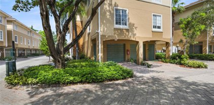 2941 Ne 185th St Unit #1305, Miami