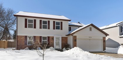 3928 N Wilke Road, Arlington Heights