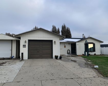 1820 20 Th Avenue W, Williston