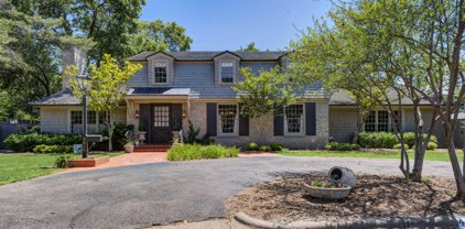 4619 10th Street, Lubbock