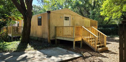 2931 Crittenden Drive, Navarre
