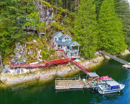 824 Indian Arm, North Vancouver