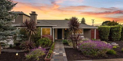 2423 Saint Francis WAY, San Carlos