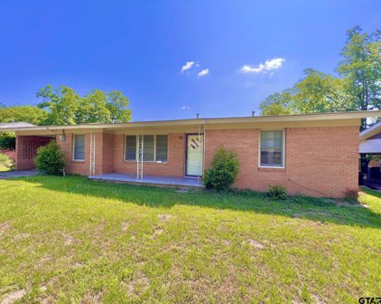204 Mt. Sylvan, Lindale
