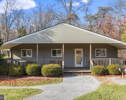 17 Canada Goose Ln, Hedgesville