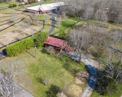 4418 N Chapel Rd, Franklin