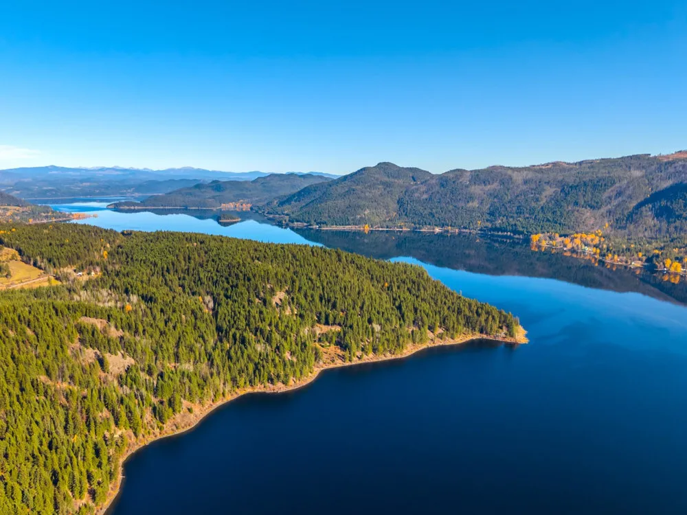 Canim Lake community landscape