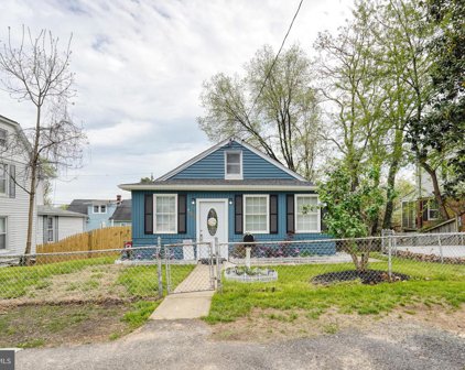 157 Lavern Ave, Halethorpe