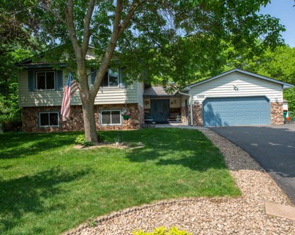 11922 Sycamore Circle NW, Coon Rapids