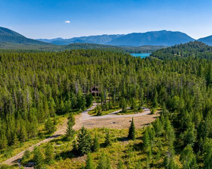 948 Belton Stage, West Glacier