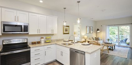 3107 Briarwood Village Unit 3107, Clinton